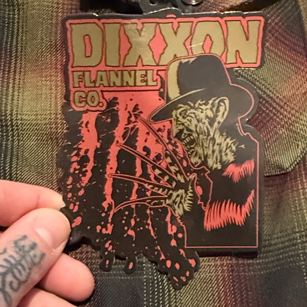 DIXXON  Freddy Flannel with red black and green flannel. Size large. With tag